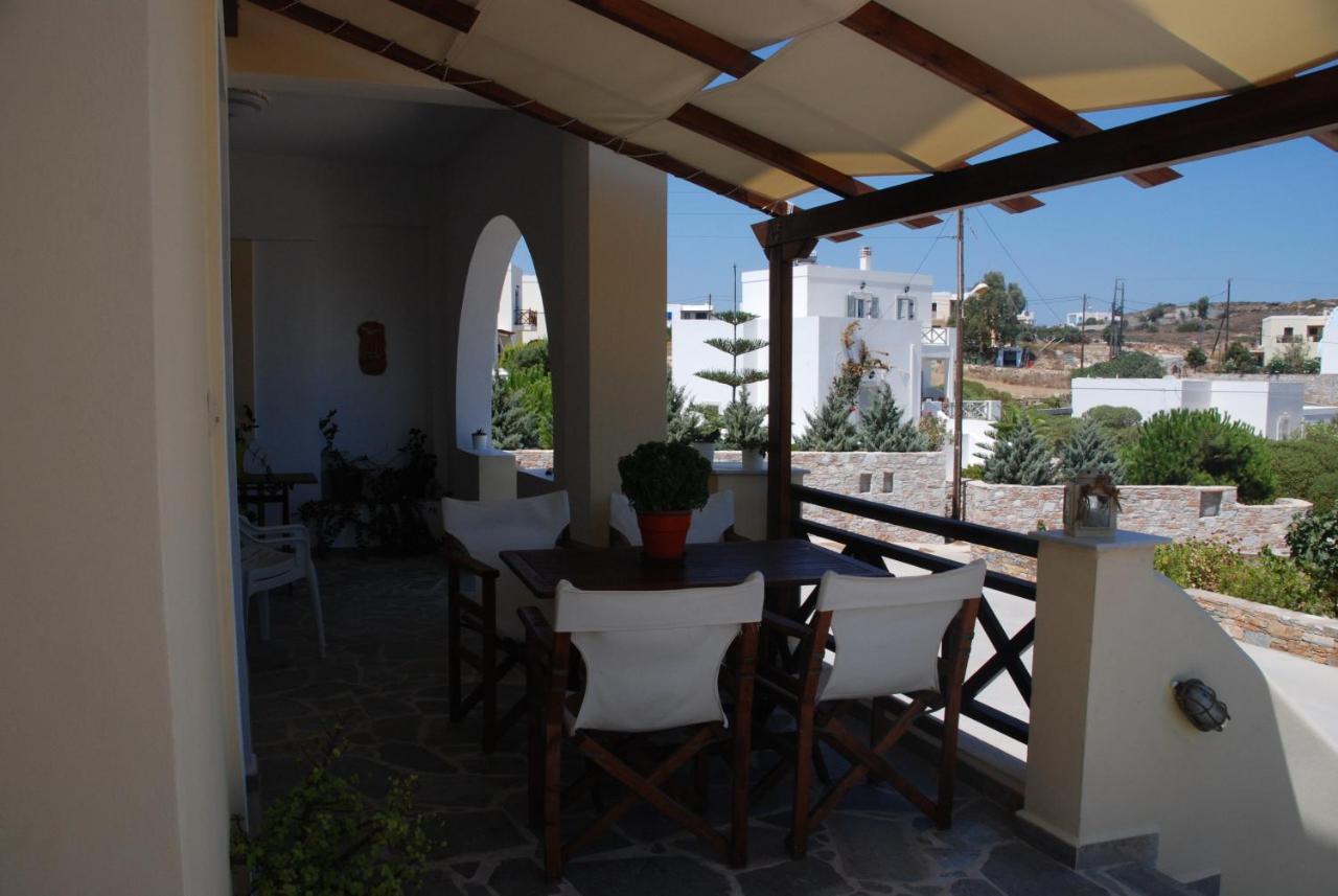 Hotel Theodorou Azolimnos Habitación foto