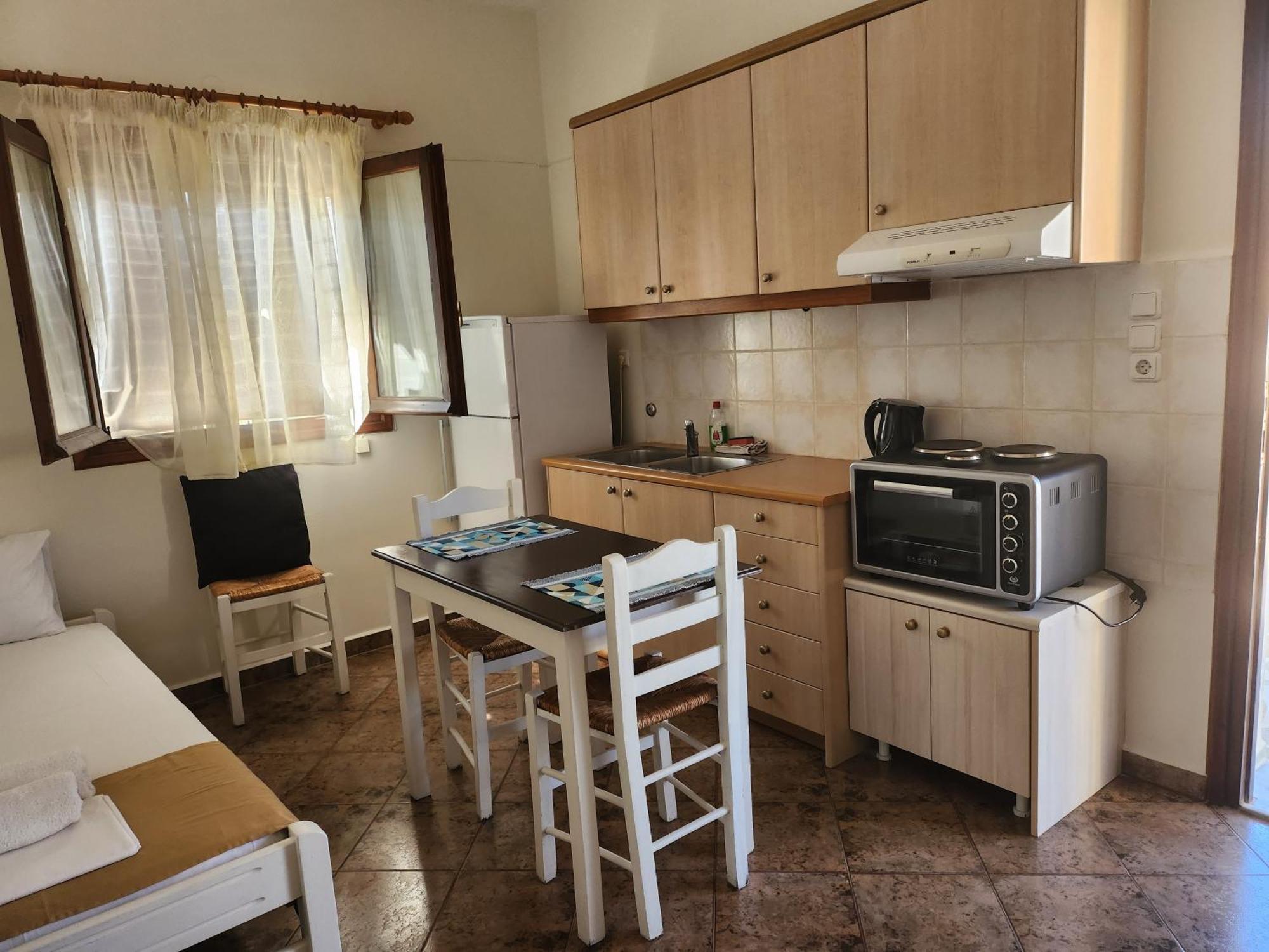 Hotel Theodorou Azolimnos Habitación foto