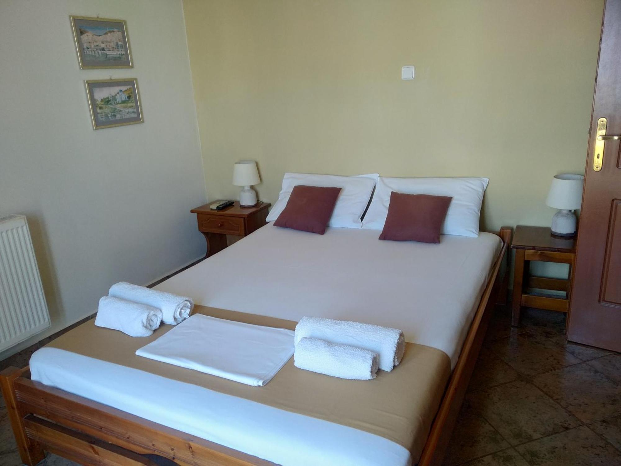 Hotel Theodorou Azolimnos Habitación foto