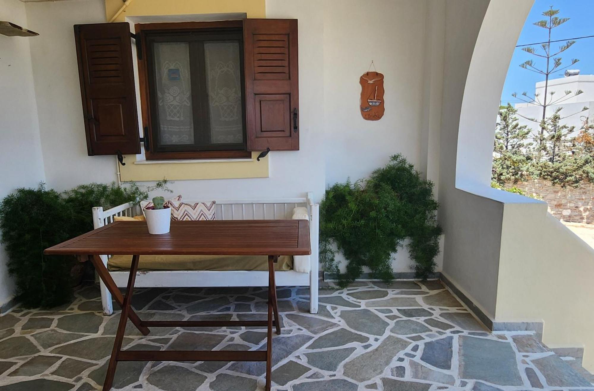 Hotel Theodorou Azolimnos Exterior foto